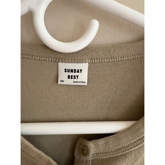 Aritzia Sunday Best Long Sleeve Top Bundle Honor Tee + Lola Henley in Size XS - Picture 9 of 13